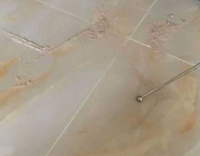 诏安瓷砖空鼓维修公司分享粘合剂选择不当在瓷砖铺贴过程中可能导致以下问题